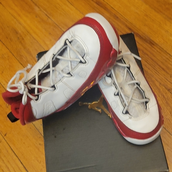 JORDAN BOY'S SNEAKERS SIZE US 10C - Picture 14 of 16
